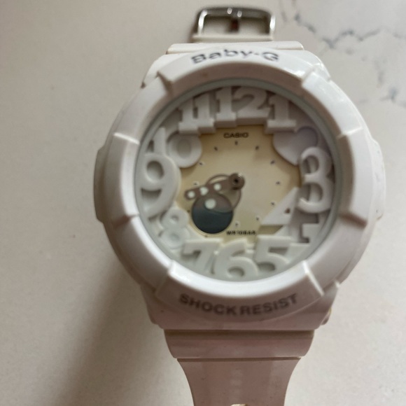 Basically brand new G Shock Baby G - Picture 1 of 2